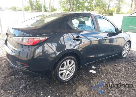 2017 Toyota Yaris Ia из США, поврежденный, VIN 3MYDLBYVXHY157588